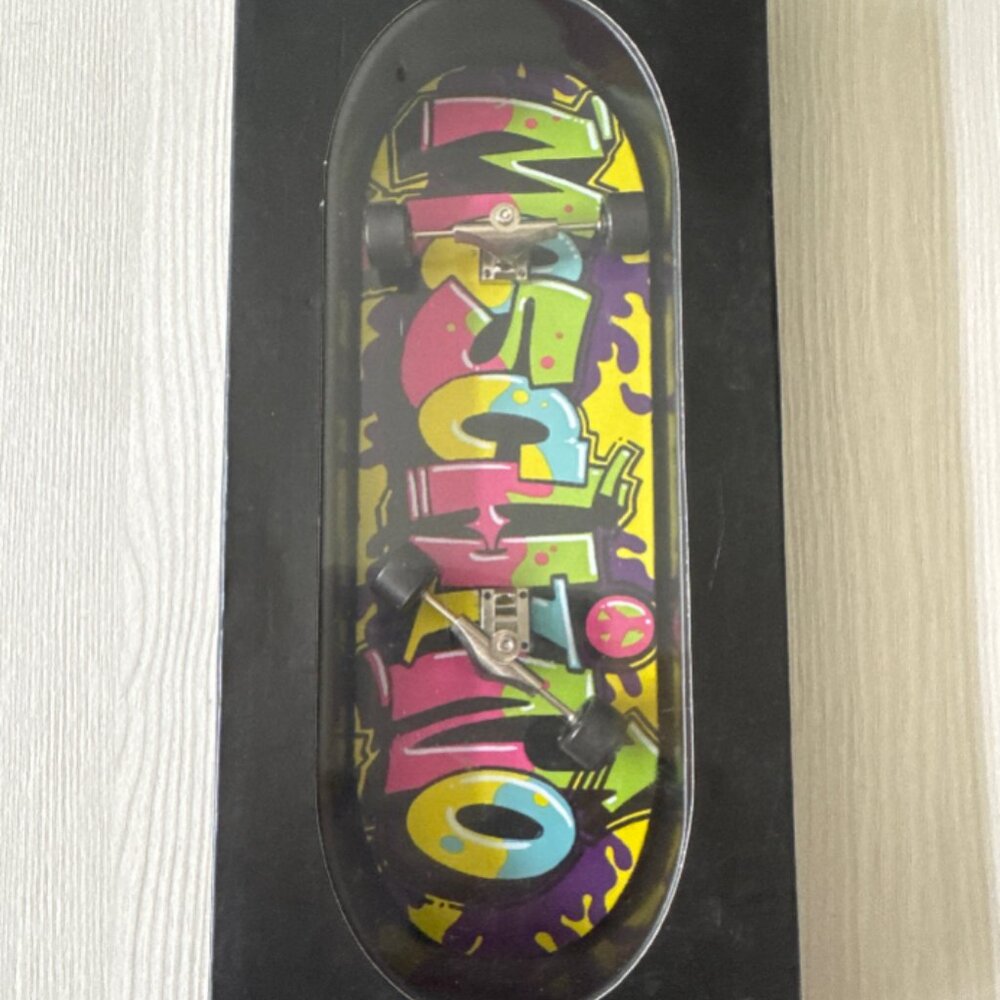 MOSCHINO Luxury Iphone 6 Case NIB